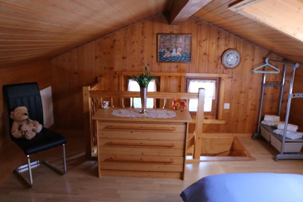 Apartment Chez Vero Et Bernard Bourg-Saint-Pierre Luaran gambar